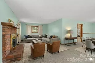 47 Sevier Dr, Hendersonville, NC 28791 - Photo 4