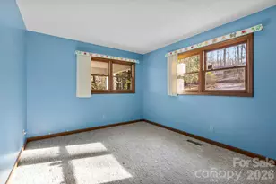 47 Sevier Dr, Hendersonville, NC 28791 - Photo 24