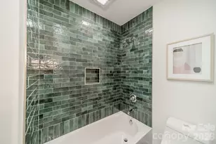 419 W 8th St, Charlotte, NC 28202 - Photo 16