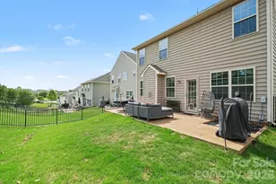 1109 Blackwaterside Dr, Fort Mill, SC 29715 - Photo 30