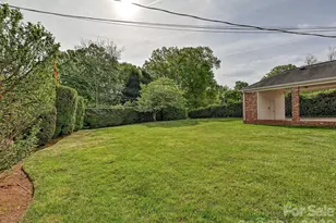 3927 Barclay Downs Dr, Charlotte, NC 28209 - Photo 28