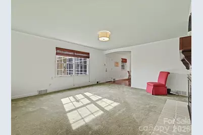 3927 Barclay Downs Drive, Charlotte, NC 28209 - Photo 12