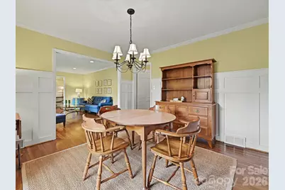 3927 Barclay Downs Drive, Charlotte, NC 28209 - Photo 10