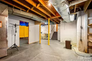 3 Country Rd, Hendersonville, NC 28791 - Photo 36