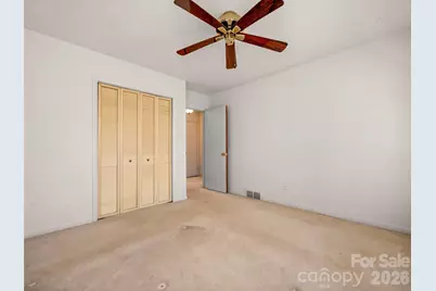 3 Country Road, Hendersonville, NC 28791 - Photo 20