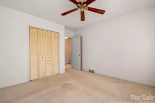 3 Country Rd, Hendersonville, NC 28791 - Photo 20