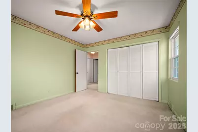 3 Country Road, Hendersonville, NC 28791 - Photo 22