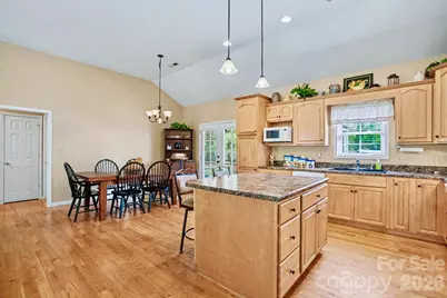 270 Spicewood Circle, Troutman, NC 28166 - Photo 10