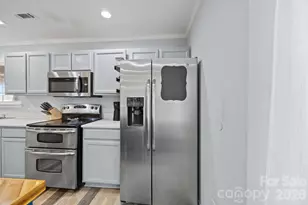 107 Panther Creek Road E, Troutman, NC 28166 - Photo 14