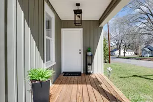 411 N Chapel St, Landis, NC 28088 - Photo 2