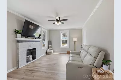 411 N Chapel Street, Landis, NC 28088 - Photo 6