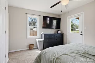 411 N Chapel St, Landis, NC 28088 - Photo 12