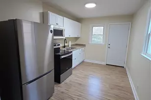 638 Miller St, Charlotte, NC 28203 - Photo 2