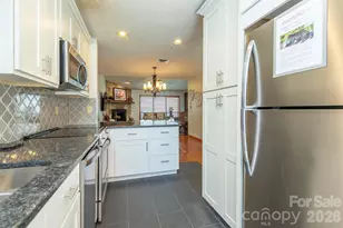 128 Quail Run Ct, Lake Lure, NC 28746 - Photo 8