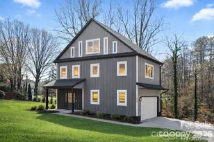 543 30th Ave NW, Hickory, NC 28601 - Photo 1