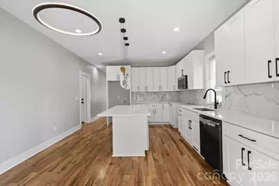 543 30th Avenue NW, Hickory, NC 28601 - Photo 6