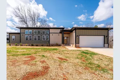 2003 Plain Field Drive, Bessemer City, NC 28016 - Photo 2