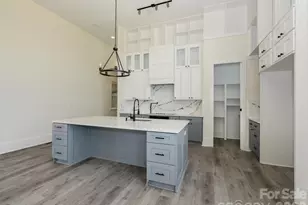 2003 Pln Fld Dr, Bessemer City, NC 28016 - Photo 8