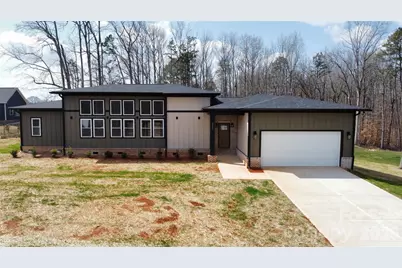 2003 Plain Field Drive, Bessemer City, NC 28016 - Photo 2