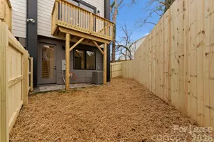 156 Mattoon St, Charlotte, NC 28216 - Photo 20