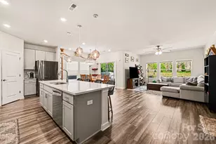 9113 Myrna Dr, Gastonia, NC 28056 - Photo 6