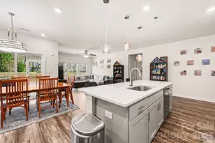 9113 Myrna Dr, Gastonia, NC 28056 - Photo 8