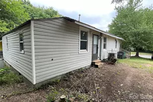 410 Mill Rd, Charlotte, NC 28216 - Photo 6