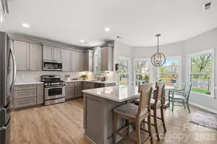 8520 Newton Ln, Charlotte, NC 28277 - Photo 8