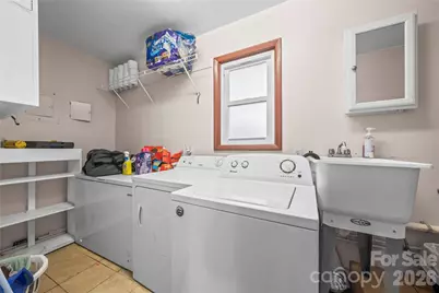 7910 Winalda Avenue, Sherrills Ford, NC 28673 - Photo 12