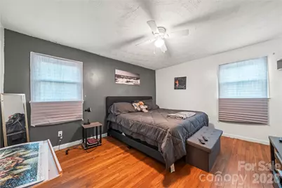 7910 Winalda Avenue, Sherrills Ford, NC 28673 - Photo 14