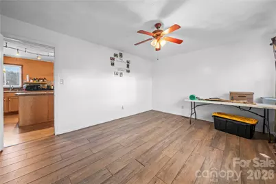 7910 Winalda Avenue, Sherrills Ford, NC 28673 - Photo 2