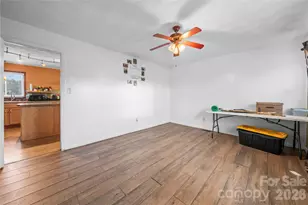 7910 Winalda Ave, Sherrills Ford, NC 28673 - Photo 2