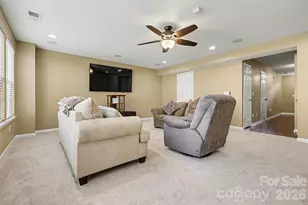 6148 Rockefeller Ln, Charlotte, NC 28210 - Photo 22