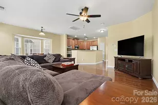 6148 Rockefeller Ln, Charlotte, NC 28210 - Photo 8