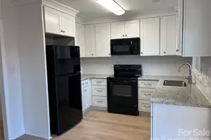 10324 Bon Meade Ln, Cornelius, NC 28031 - Photo 14