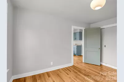 1038 Sylvan Boulevard, Hendersonville, NC 28791 - Photo 14