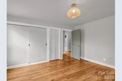 1038 Sylvan Boulevard, Hendersonville, NC 28791 - Photo 20