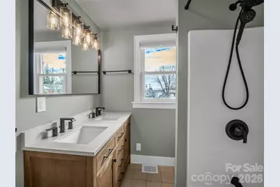 1038 Sylvan Boulevard, Hendersonville, NC 28791 - Photo 18