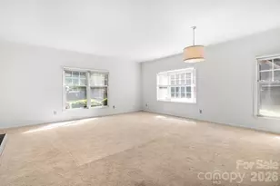 1016 Queens Rd, Charlotte, NC 28207 - Photo 14