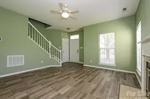 8625 Galena View Dr, Charlotte, NC 28269 - Photo 6