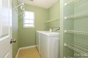 8625 Galena View Dr, Charlotte, NC 28269 - Photo 24