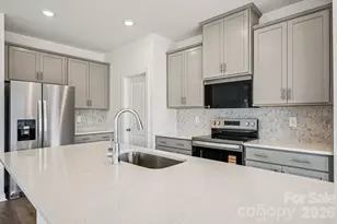 205 Pantego Pl, Salisbury, NC 28144 - Photo 4