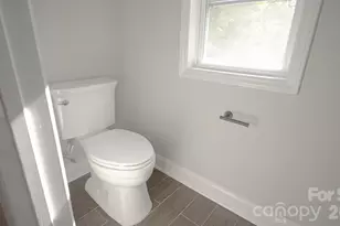 501 Granby Cir, Charlotte, NC 28217 - Photo 24