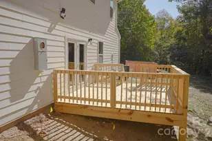 501 Granby Cir, Charlotte, NC 28217 - Photo 32