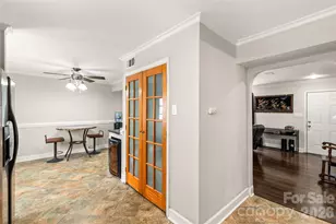 2222 Yorkhills Dr, Charlotte, NC 28217 - Photo 6
