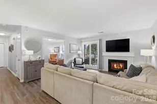 5007 Sharon Rd, Charlotte, NC 28210 - Photo 4