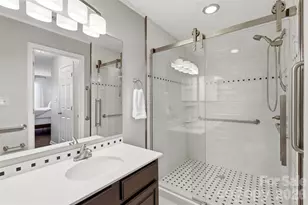 5007 Sharon Rd, Charlotte, NC 28210 - Photo 16