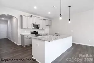 5941 Wallace Ave, Charlotte, NC 28227 - Photo 2