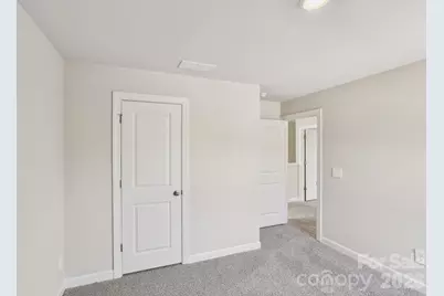 1346 30th Street Lane NE, Conover, NC 28613 - Photo 6