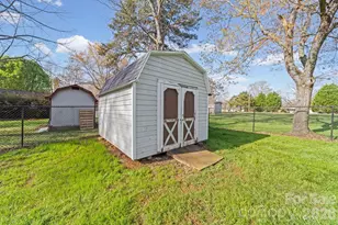 3227 Westover Rd, Statesville, NC 28677 - Photo 30